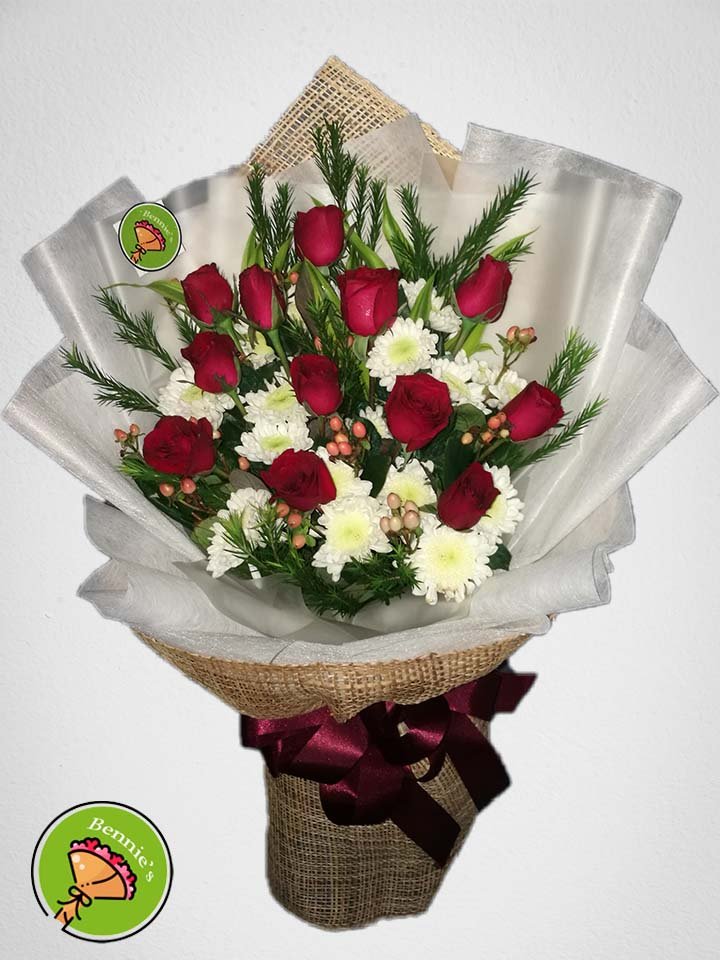 red roses, red rose bouquet, bouquet, bennies flowers