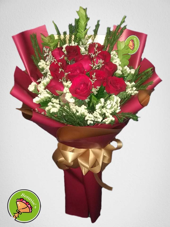 red roses, red rose bouquet, bouquet, bennies flowers